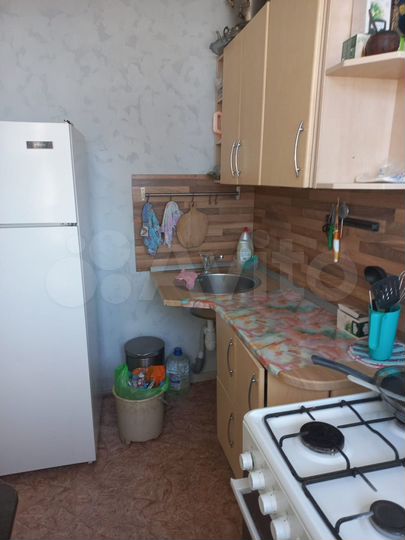 Комната 15 м² в 3-к., 4/4 эт.