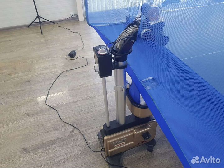 Робот для настольного тенниса
