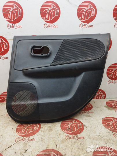 Обшивка двери задней правой Nissan Note E11 CR14DE