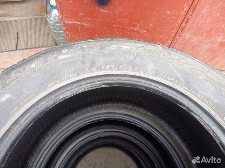 Bridgestone Dueler H/P Sport 215/65 R16 98H