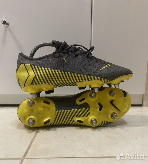 Бутсы профессиональные Nike