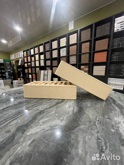 Кирпич керамический слоновая кость бархат Строма