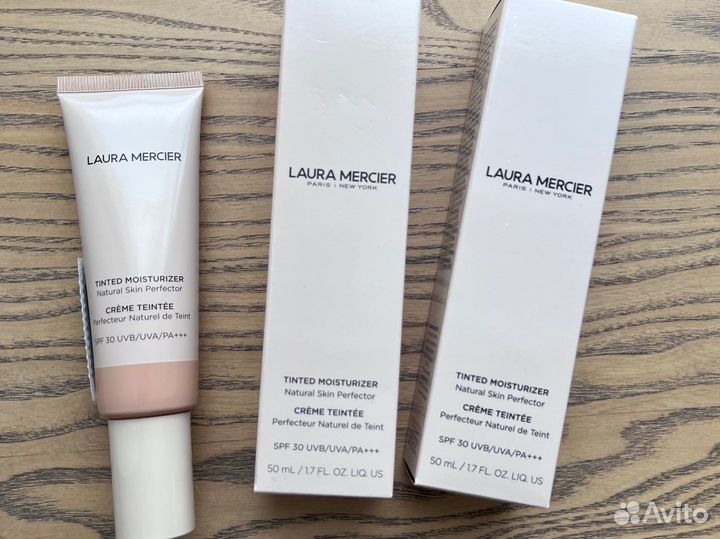 Laura mercier увлажняющий крем с тоном