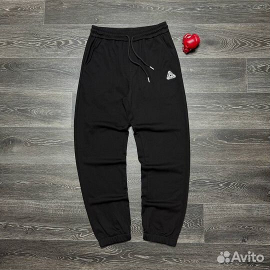 Спортивные штаны palace