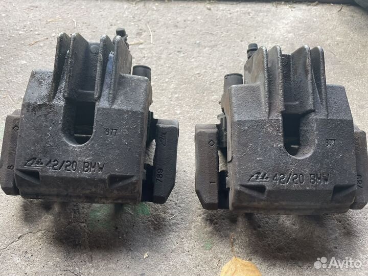 Bmw e60 задние суппорта