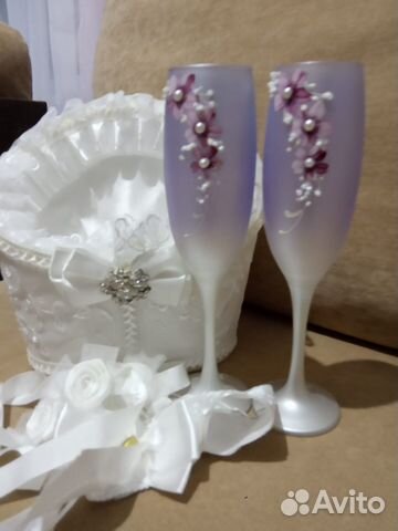 Корзинка и бокалы для шампанского свадебные. Новое