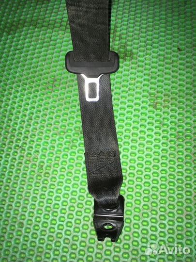 Ремень безопасности задний Hyundai Solaris 2 G4FG