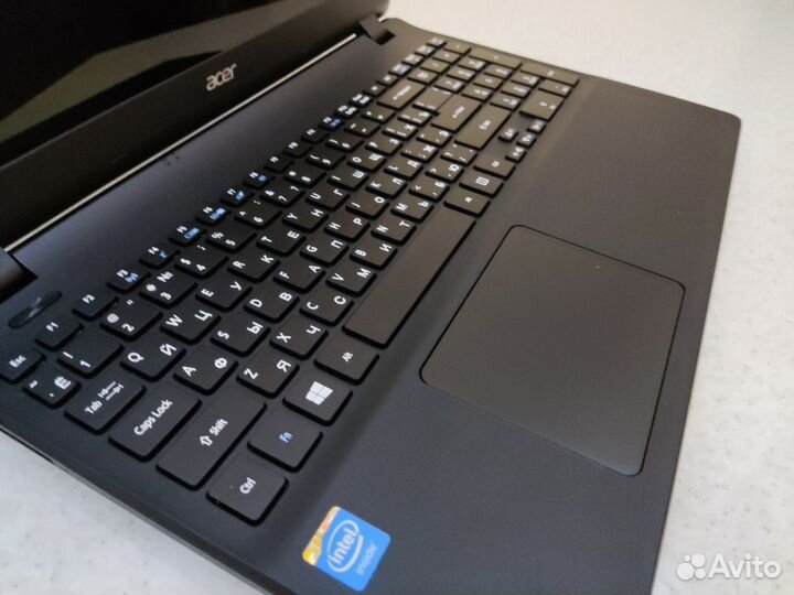 Новый 4х ядерный ноутбук Acer глянец Intel/8GB/SSD