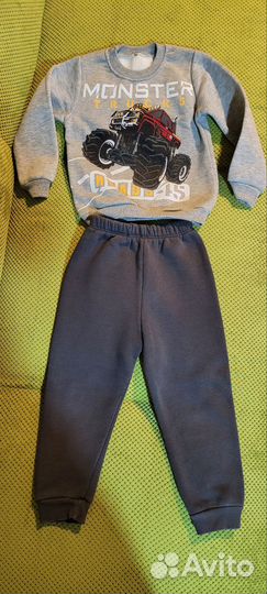 Костюм детский на флисе 98 размер