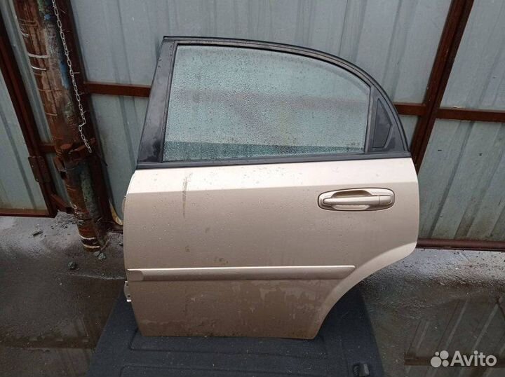 Петля двери задняя левая Chevrolet Lacetti 2004