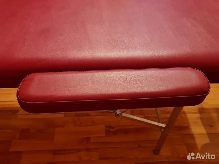 Кушетка для массажа, косметолога, лешмейкера