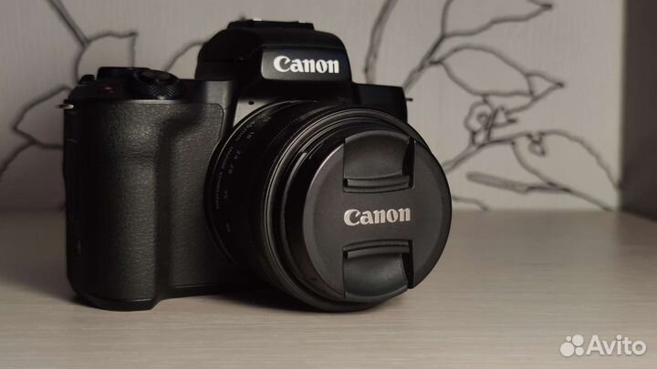 Canon eos m50 kit 15-45
