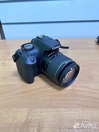 Canon EOS 2000d