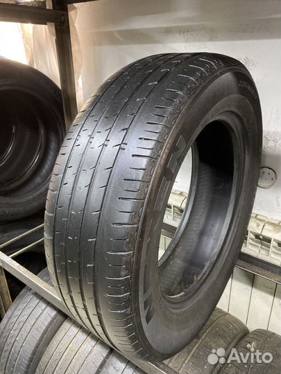 Nexen N'Fera RU1 SUV 225/65 R17 102H