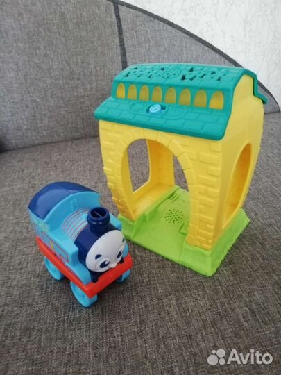 Паровозик Томас музыкальная игрушка ночник