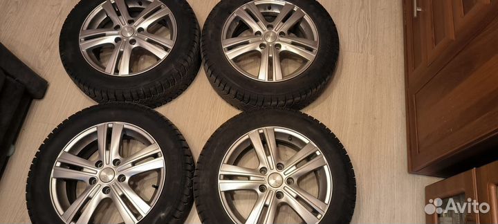 Комплект колес r16 в сборе