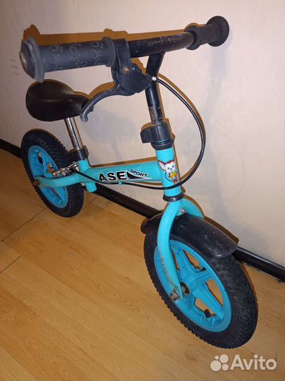 Велосипед (Беговел) детский