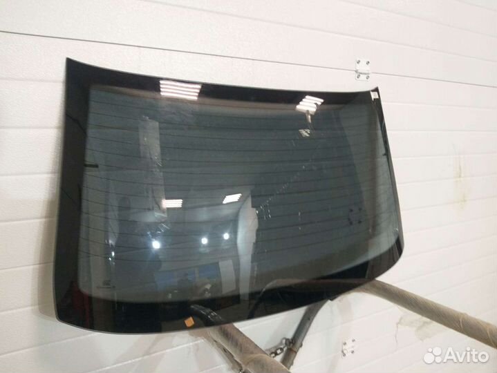 Заднее стекло с эо Приора 2170-2172