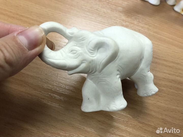 Статуэтки слоники