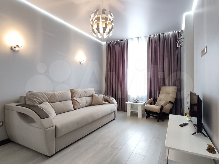 1-к. квартира, 35 м², 8/17 эт.