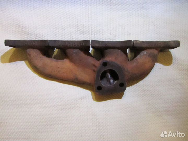 Коллектор выпускной Skoda Octavia 1.8