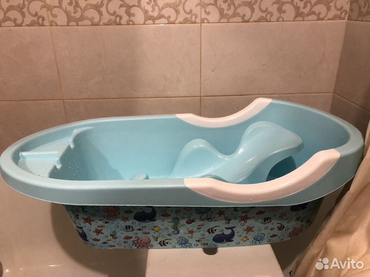 Ванночка для купания с горкой
