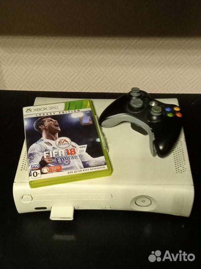 Xbox 360 с Fifa 18