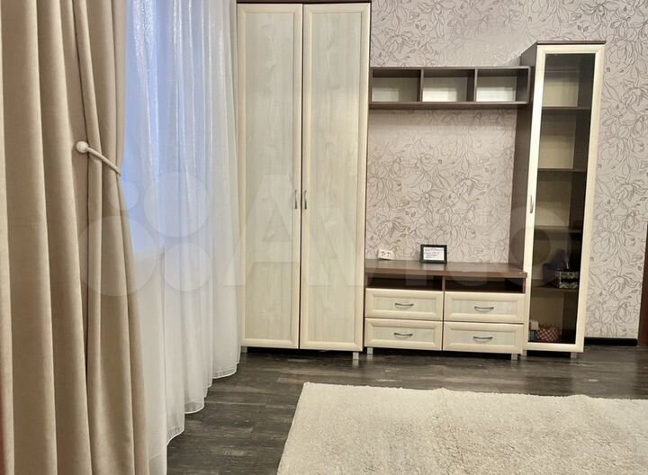 2-к. квартира, 43 м², 3/5 эт.