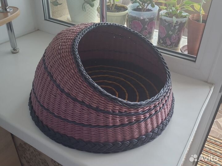 Лежанка для кошек