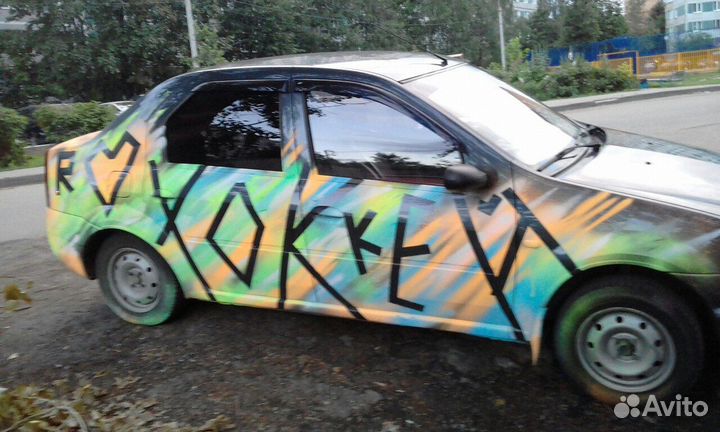 Аэрозольная краска в ассортименте 11 цветов