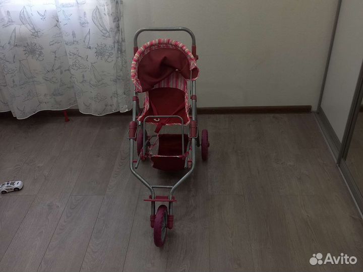 Коляска для кукол