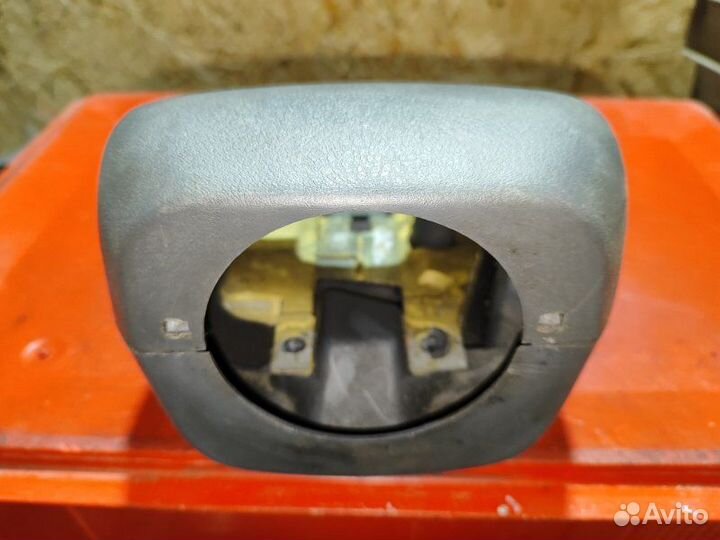 Корпус подрулевого переключателя Volvo S40 седан