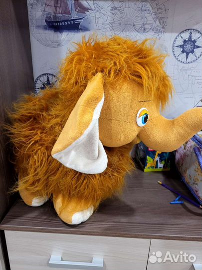 Мягкая игрушка мамонтенок