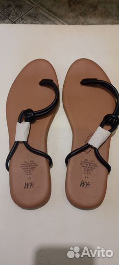 Сандалии новые H&M