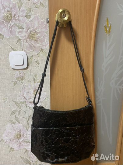 Сумка кожаная фирмы Vostro Турция