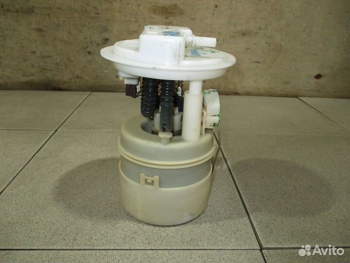 Насос топливный электрический Renault Logan 1