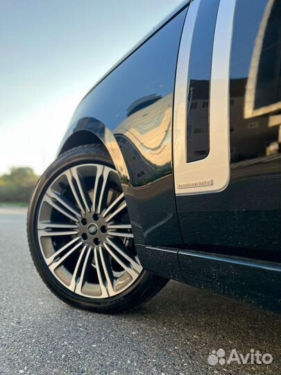 Land Rover Range Rover 4.4 AT, 2023, 15 км