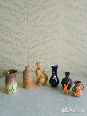 Вазочки и статуэтка Кот