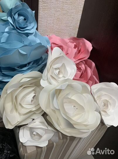 Цветы из бумаги, декор, украшение на стену