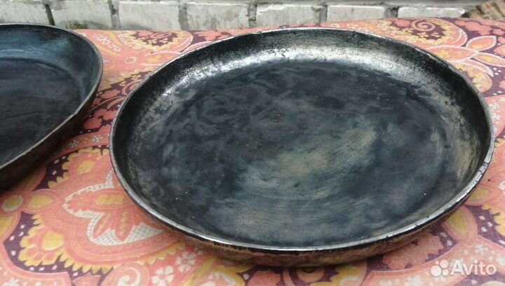 Три советские чугунные сковороды