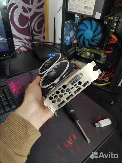 Видеокарта RX 570 8GB