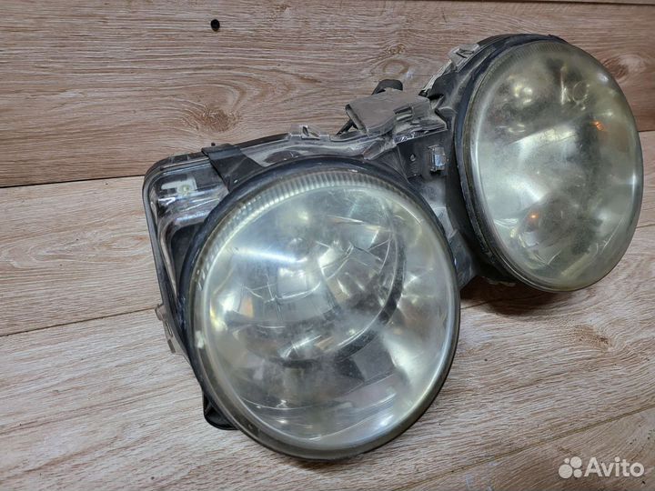 Фара левая на Jaguar S Type