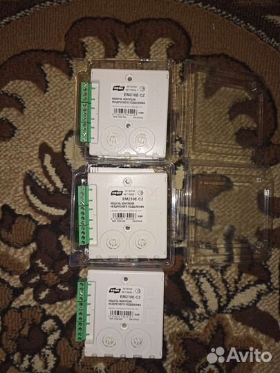 Esmi EM210E-CZ модуль контроля не адресного шлейфа