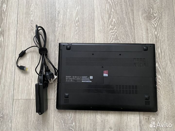Lenovo ноутбук