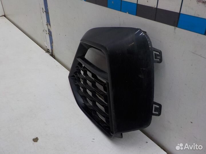 Решетка бампера переднего BMW 2 F44 2019