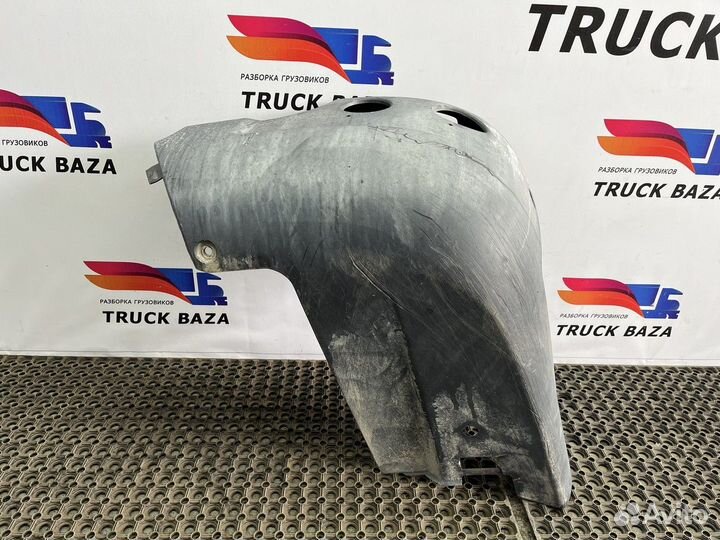 Угол бампера левый