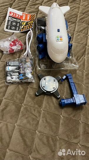 Игрушка самолет новый