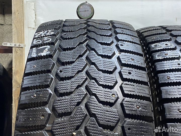 Yokohama Ice Guard F700Z 285/65 R17