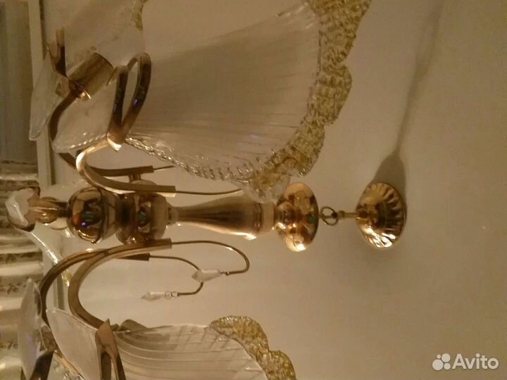 Люстра пятирожковая, красивая