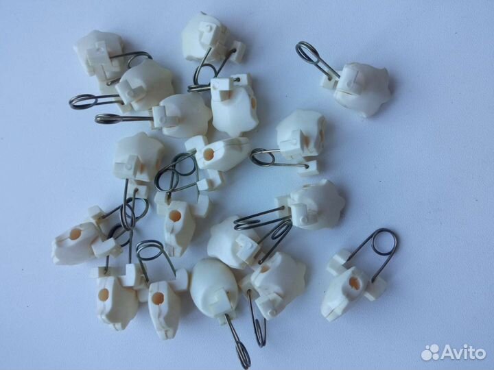 Прищепки для штор 18 шт бу белые тюльпан